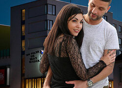 Porn star amateur / Panique A L’Hotel watch free porn